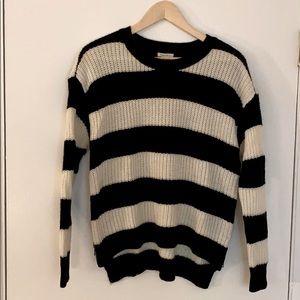 Black and white stripped sweater